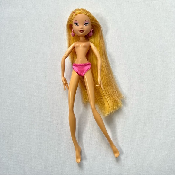 Other - RARE Winx Club Stella Disco doll